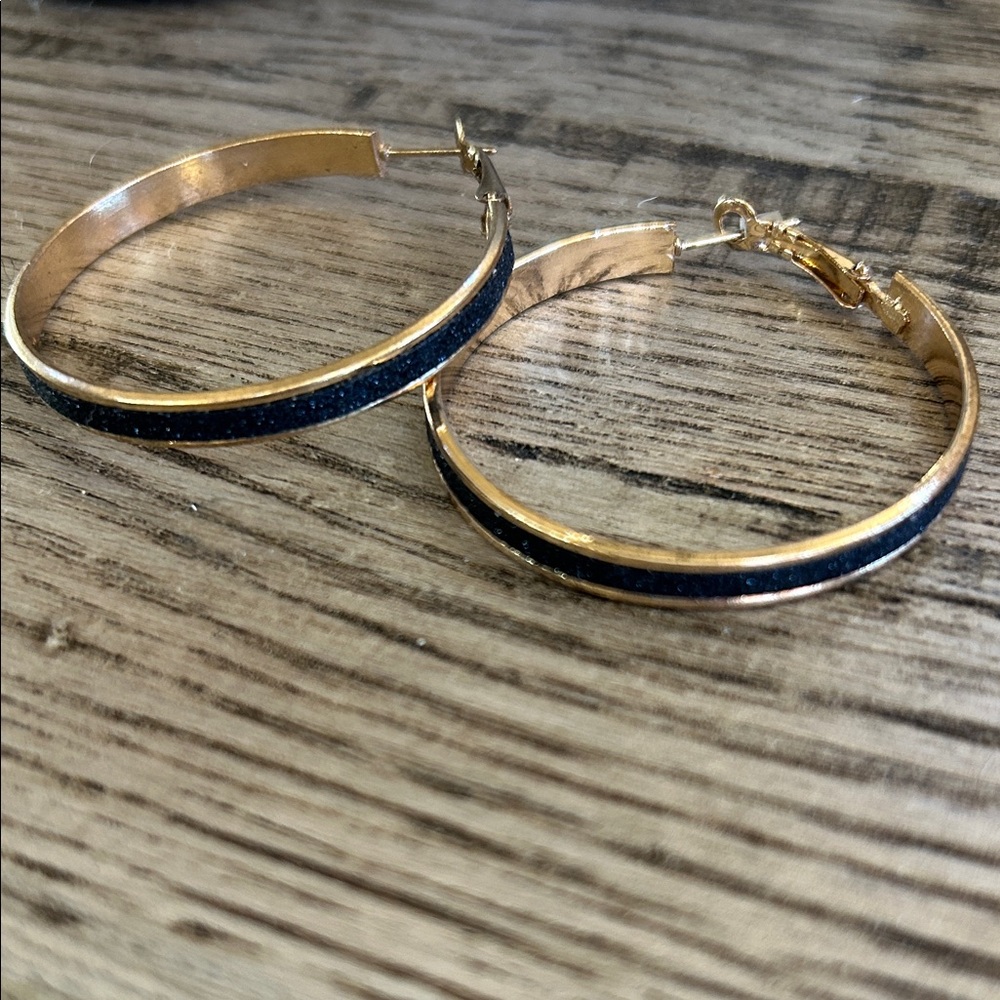 Elegant Gold and Black Hoop Earrings